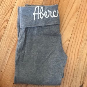 Abercrombie Heather Gray Yoga Pants